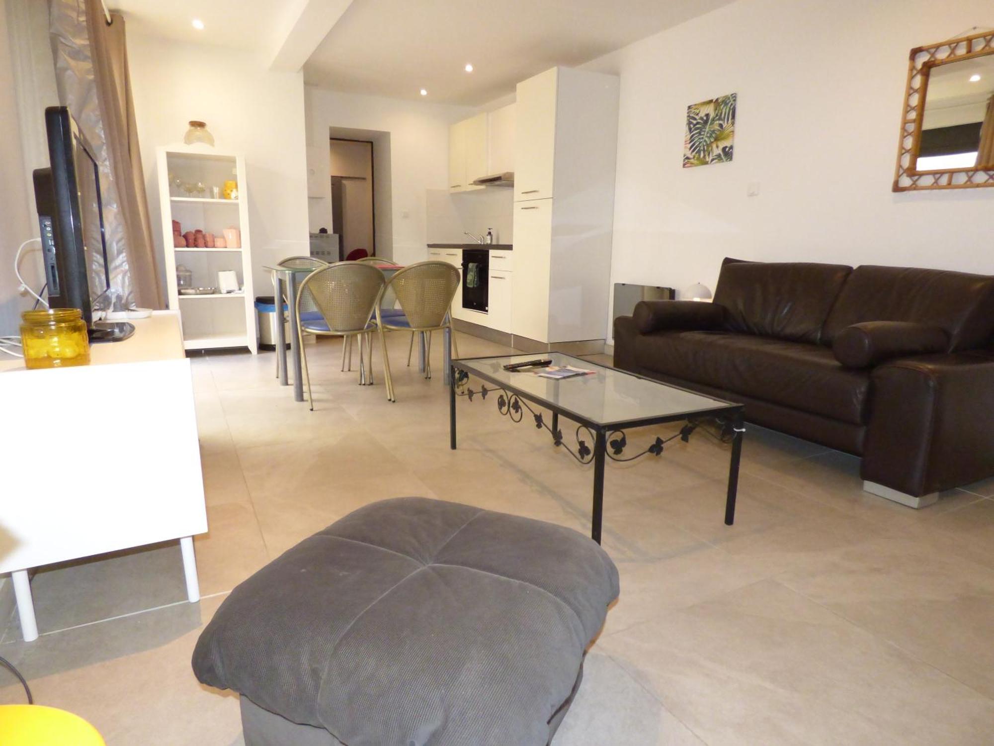 "Le Patio"-Meuble De Tourisme 3 Etoiles -Residence "Les Logis De Beziers"-Garage Optionnel-Coeur De Ville-Plages A 16Km ! エクステリア 写真