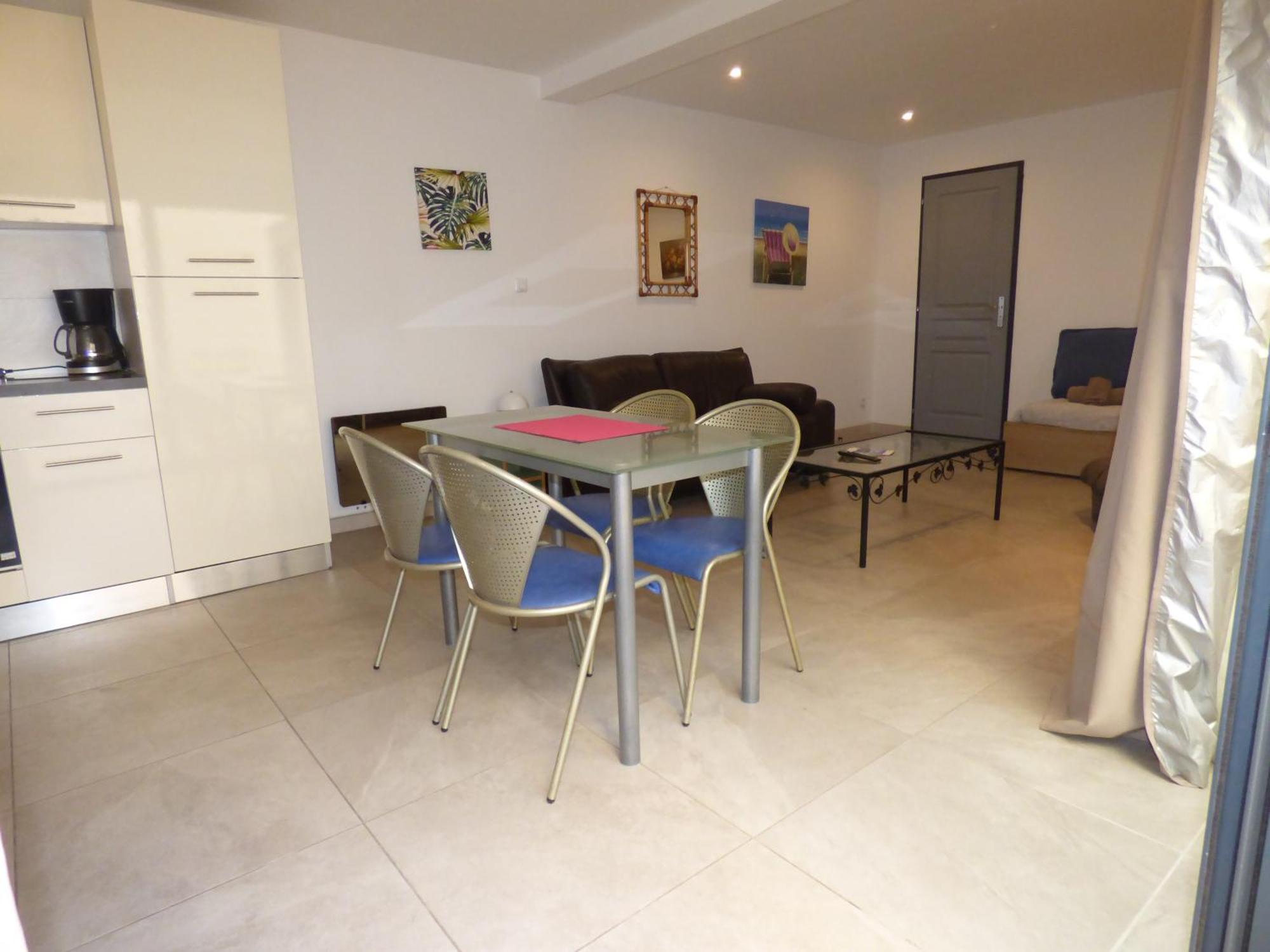 "Le Patio"-Meuble De Tourisme 3 Etoiles -Residence "Les Logis De Beziers"-Garage Optionnel-Coeur De Ville-Plages A 16Km ! エクステリア 写真